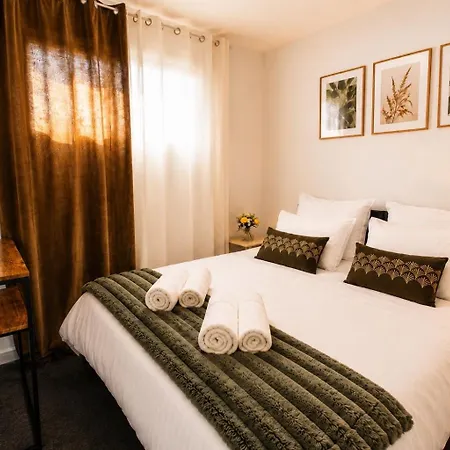 T2 Cosy Jardin Privatif 8 Min Du Centre Parking *
